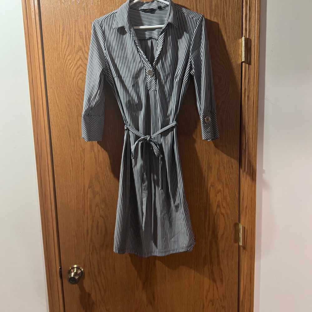 Mille Gabrielle Black White Striped Belted Shirt Dress Size M 3/4‎ Sleeve Jersey